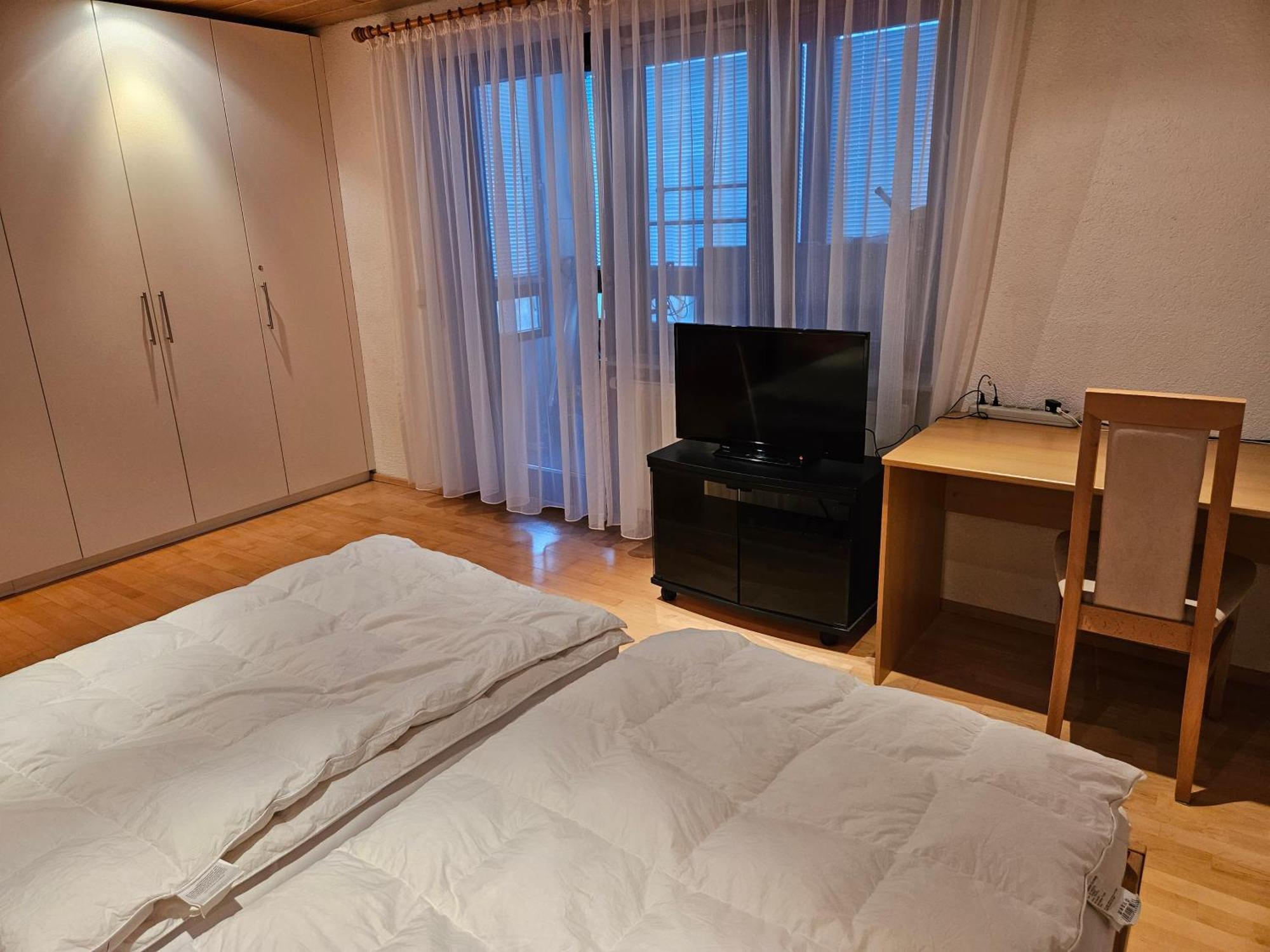 Wohnung Fuer 4 Personen, 2 Schlafzimmer, 2 Parkplaetze, Wlan Konstancja Zewnętrze zdjęcie